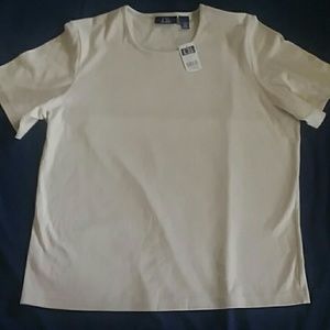 Women's XL Top Short Sleeve Cream color